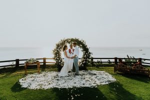 clifftop bali wedding