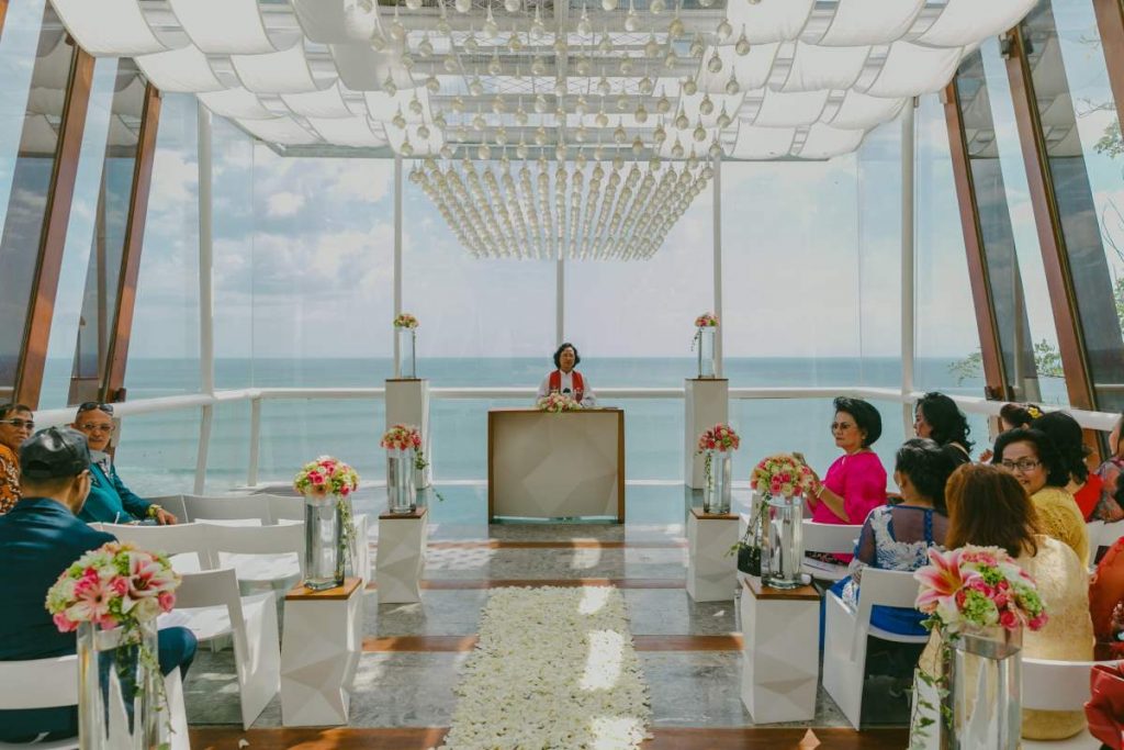 bali chapel wedding uluwatu