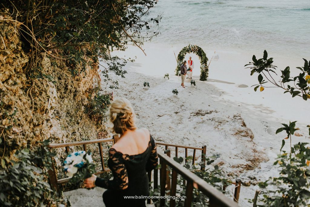 Bali Moon Wedding Secluded beach wedding
