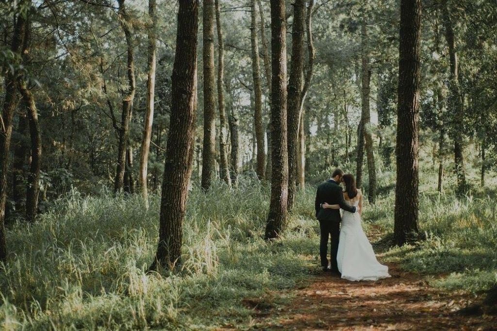 Elope-in-Bali-forest-venue-Bali-Moon-Wedding-Bali-forest-wedding