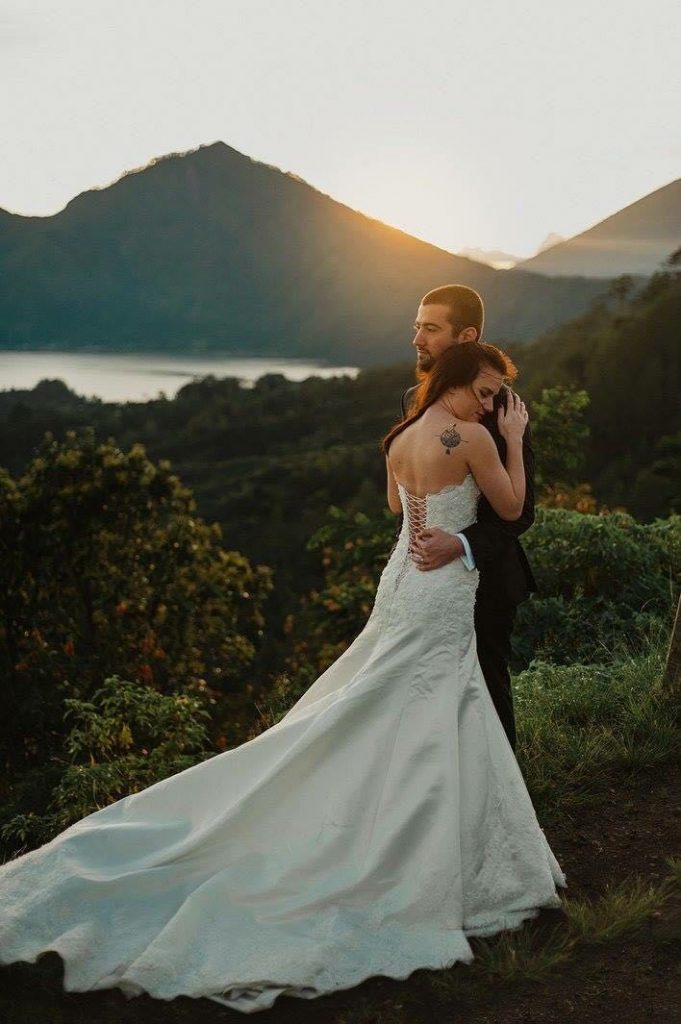 Elope-in-Bali-mountain-view-Bali-Moon-Wedding-Bali-mountain-view-wedding