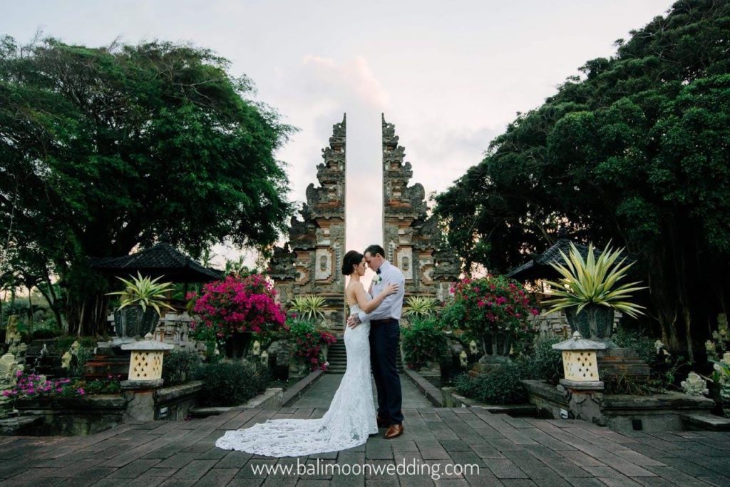 bali moon wedding - nusa dua beach front wedding
