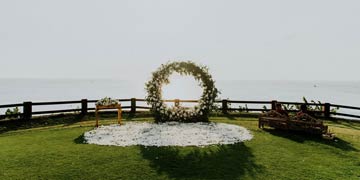 Bali Clifftop wedding by Bali Moon Wedding